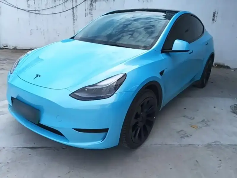 Tesla Model Y, 2022