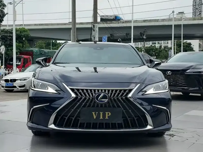 Lexus ES, 2021 — фото 1
