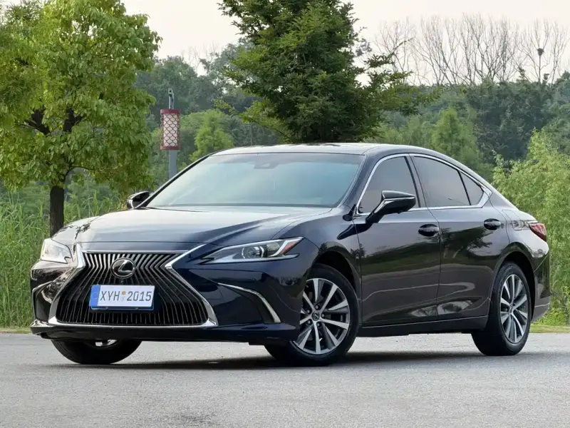 Lexus ES, 2021 — фото 1