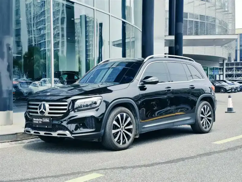 Mercedes-Benz GLB, 2024 — фото 1