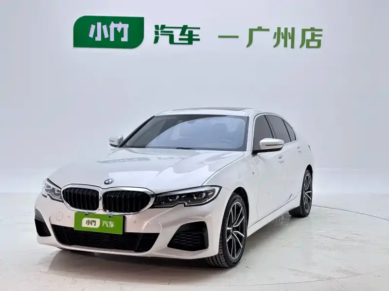 BMW 3 Series, 2022