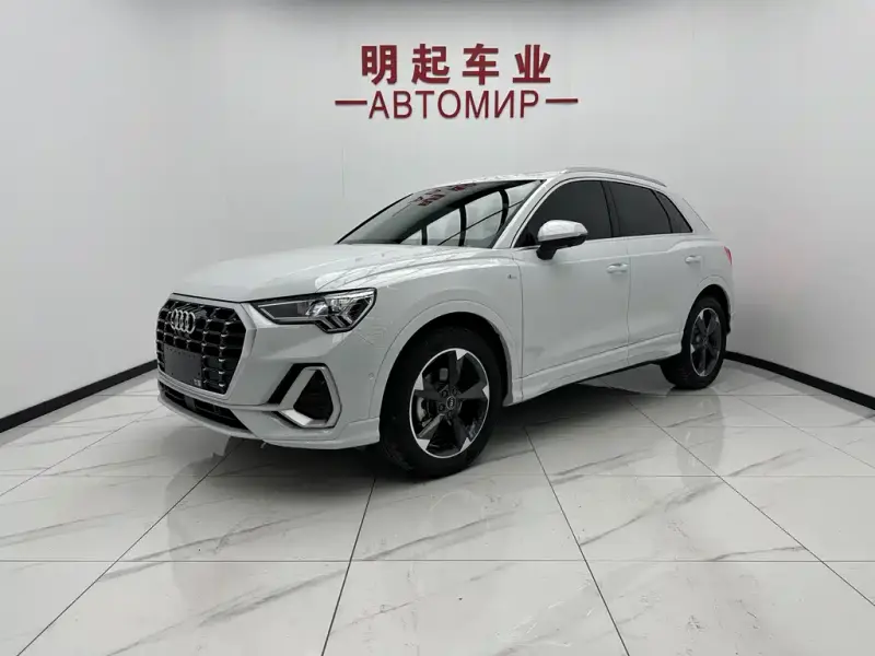 Audi Q3, 2022
