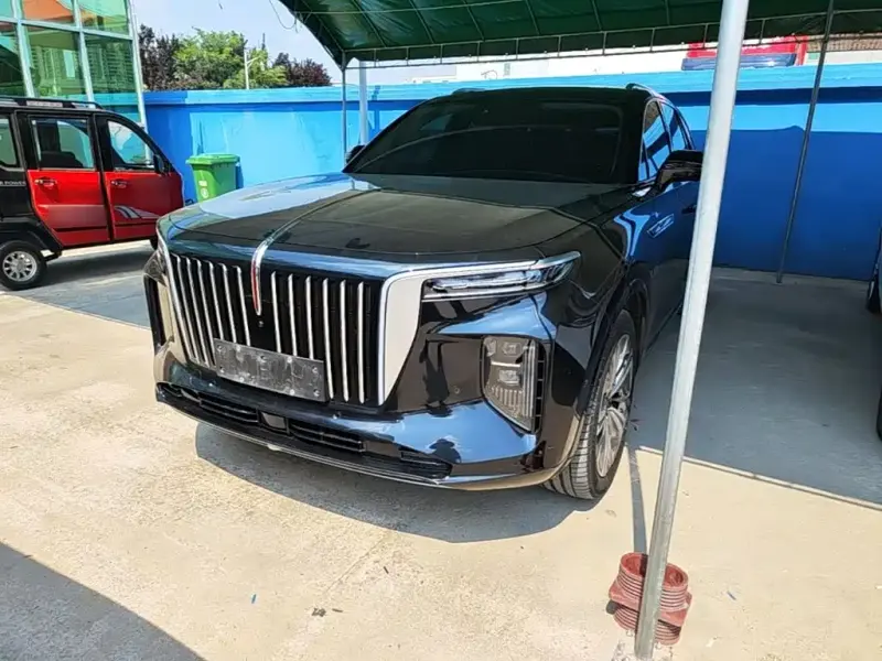 Hongqi E-HS9, 2023