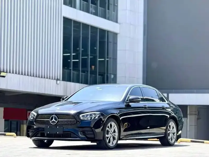 Mercedes-Benz E-Class, 2023