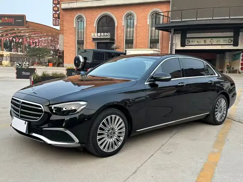 Mercedes-Benz E-Class, 2022