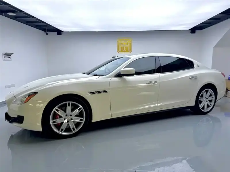Maserati Quattroporte, 2014