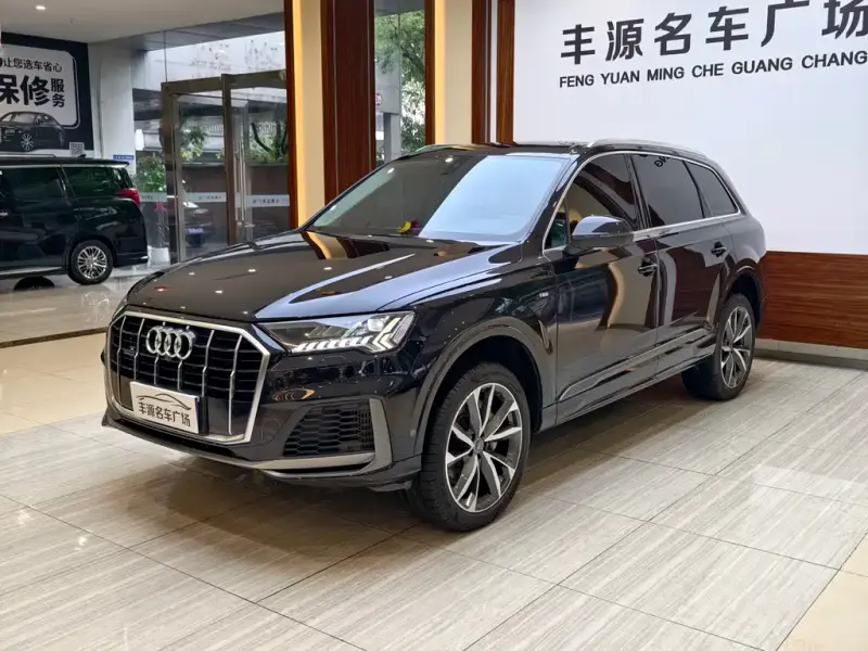 Audi Q7, 2021 — фото 1
