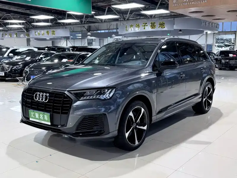 Audi Q7, 2021 — фото 1