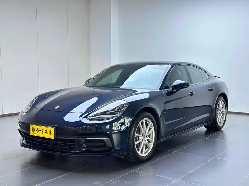 Porsche Panamera, 2017