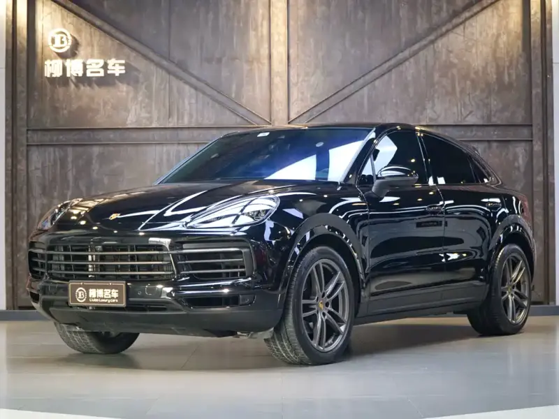 Porsche Cayenne, 2023