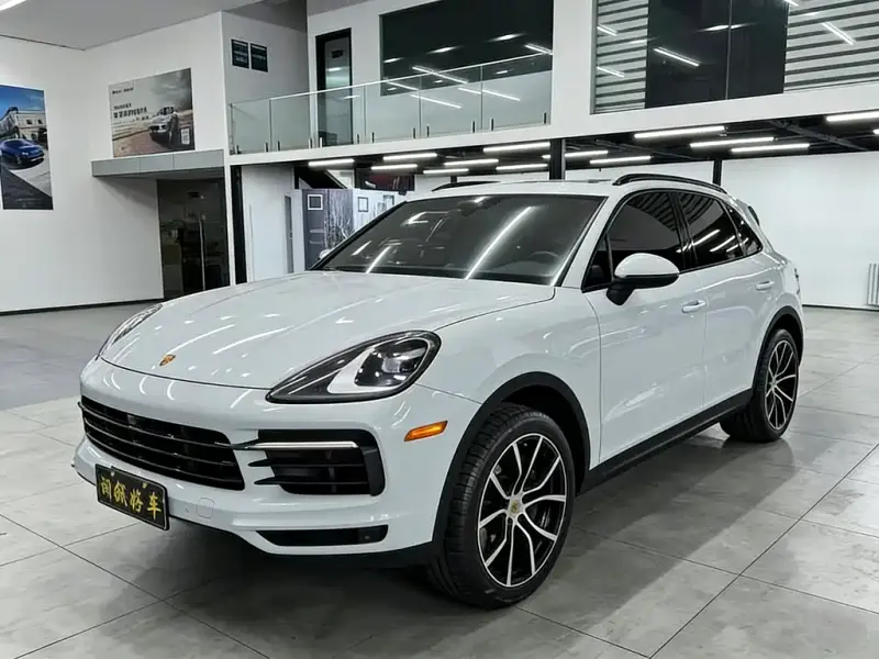 Porsche Cayenne, 2022
