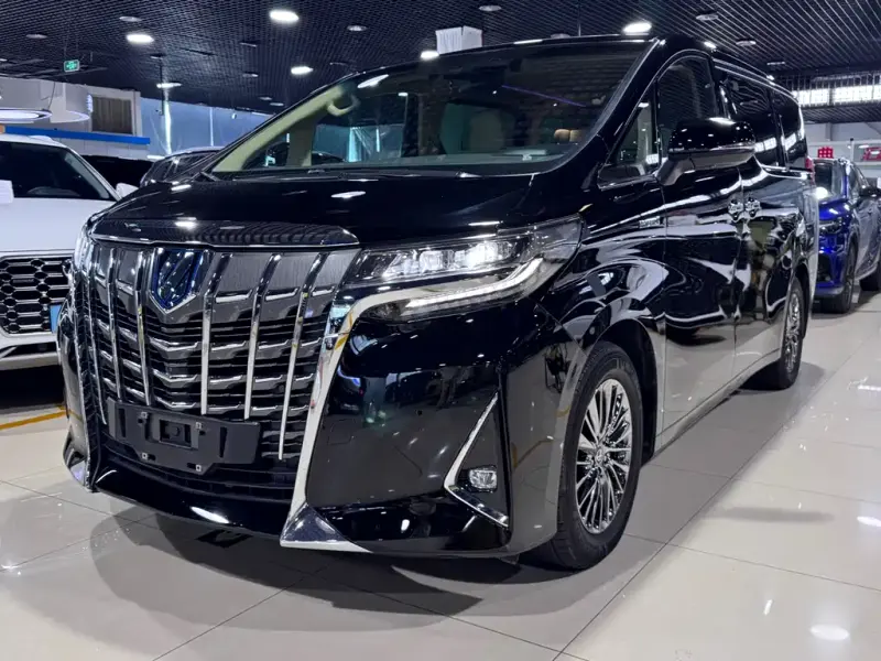 Toyota Alphard, 2022