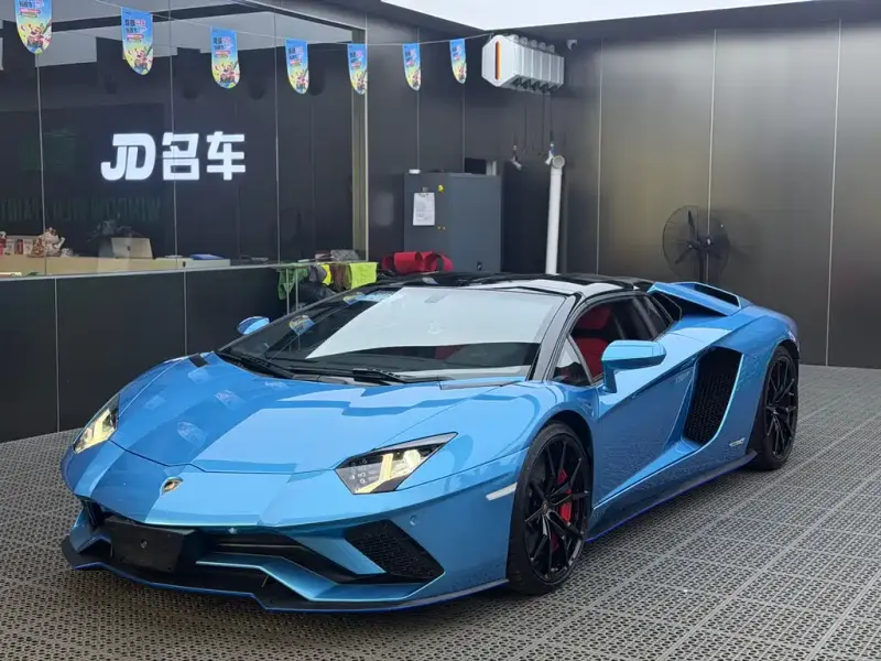 Lamborghini Aventador, 2019