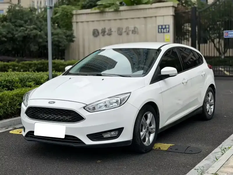 Ford Focus, 2015 — фото 1