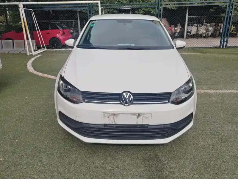 Volkswagen Polo, 2015