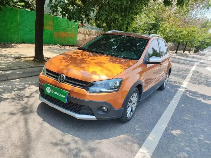 Volkswagen Polo, 2015