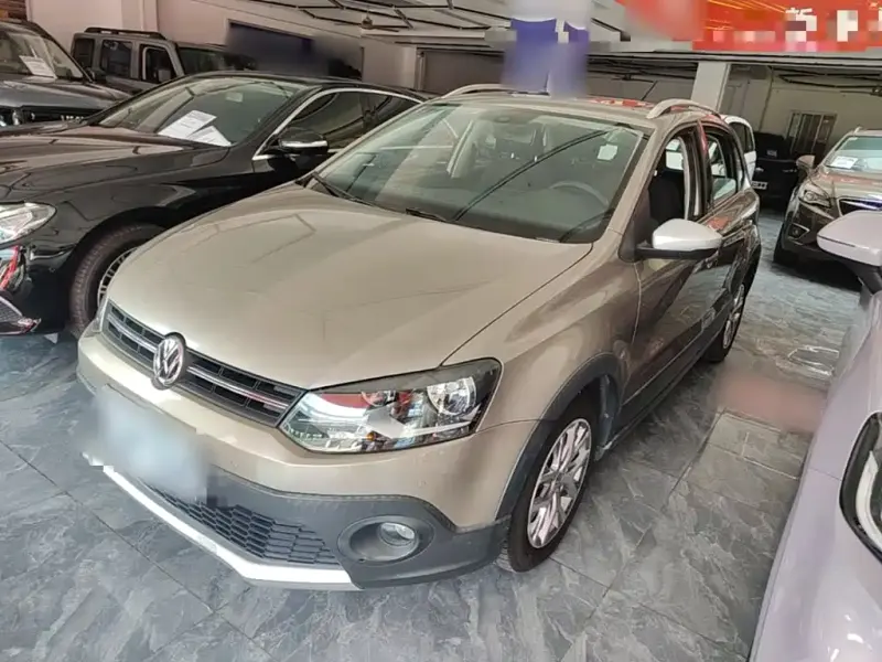 Volkswagen Polo, 2015