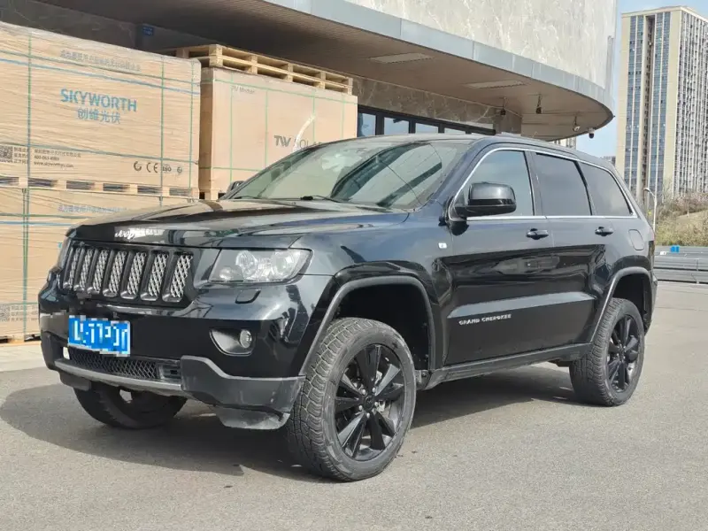 Jeep Grand Cherokee (Import), 2012