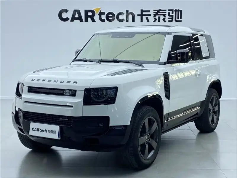 Land Rover Defender, 2022