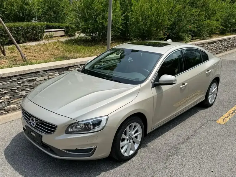 Volvo S60, 2016