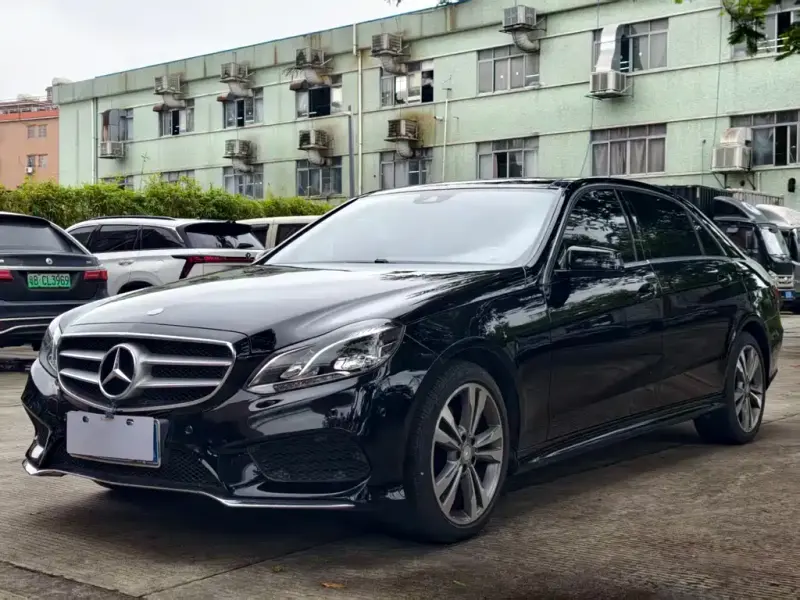 Mercedes-Benz E-Class, 2016 — фото 1