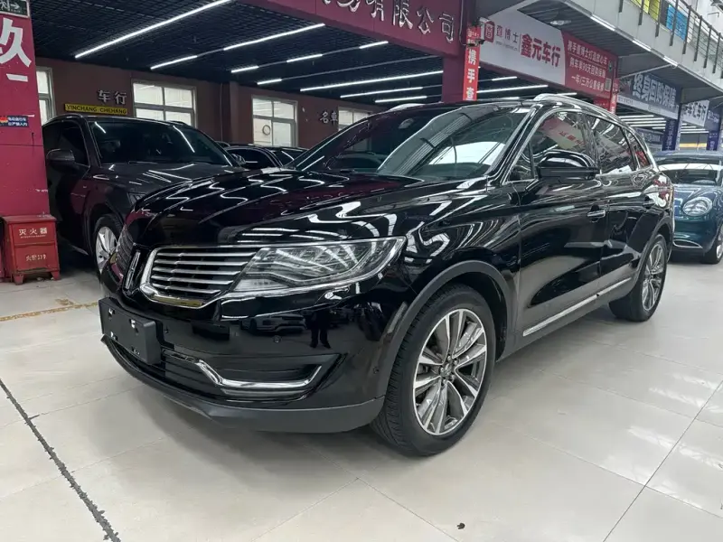 Lincoln MKX, 2016