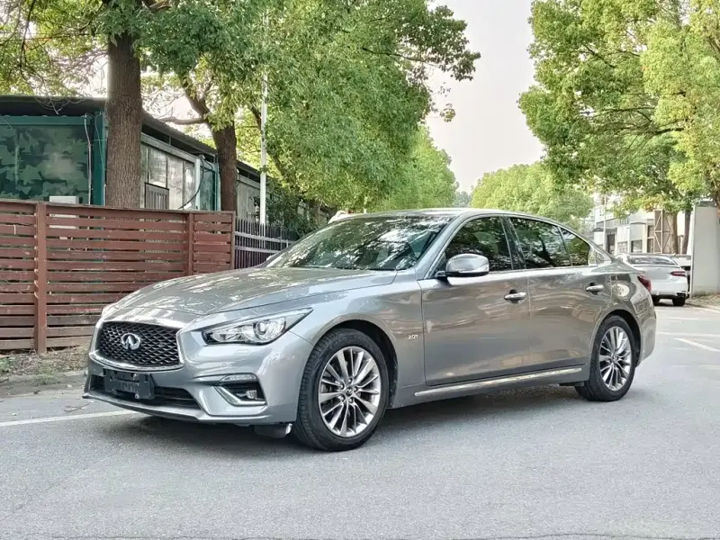 Infiniti Q50L, 2021