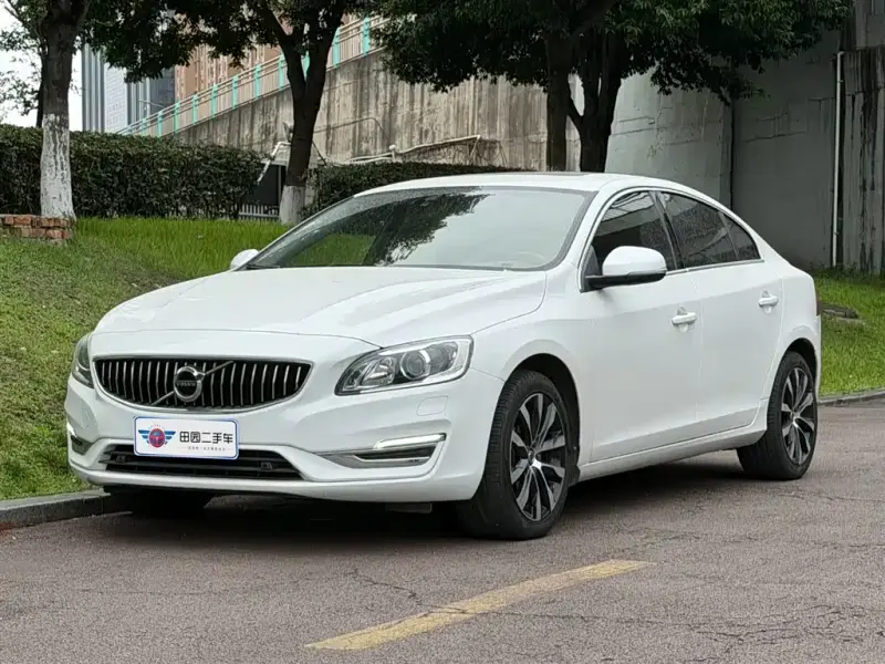 Volvo S60, 2020
