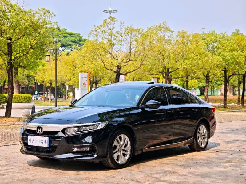 Honda Accord, 2019 — фото 1