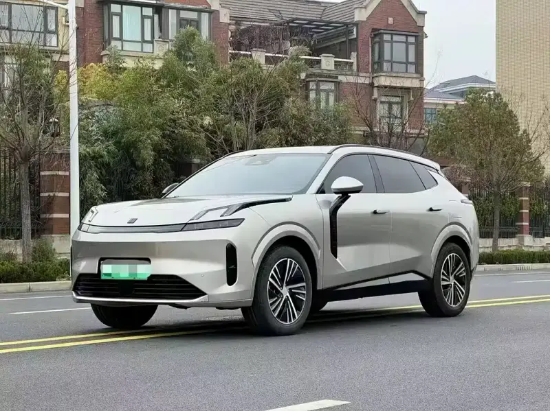 Lynk & Co 08 EM-P, 2024