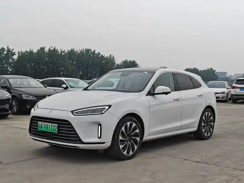 AITO M5, 2022
