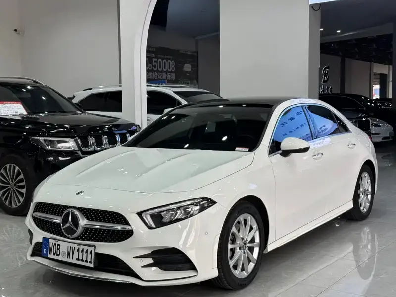 Mercedes-Benz A-Class, 2021 — фото 1