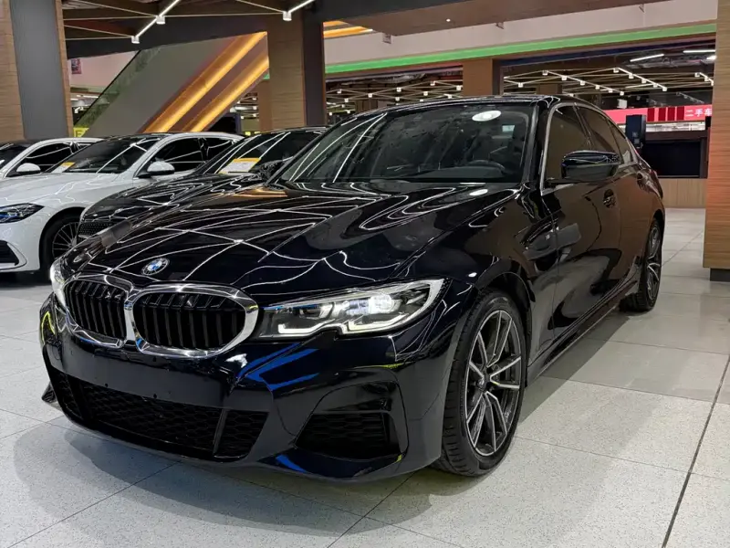 BMW 3 Series, 2020