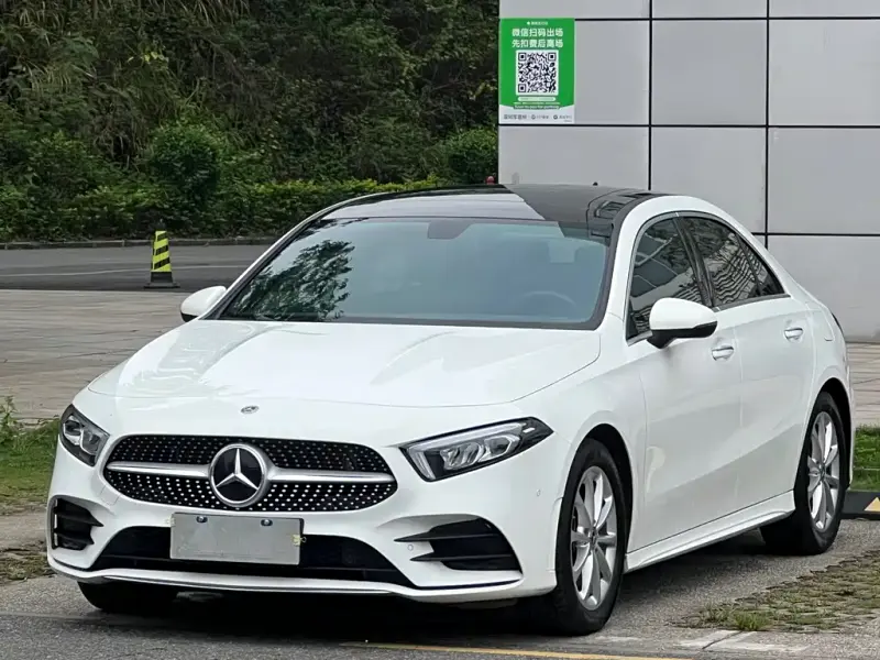 Mercedes-Benz A-Class, 2022 — фото 1