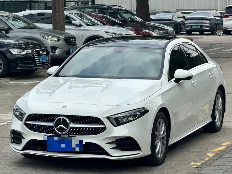 Mercedes-Benz A-Class, 2022 — фото 1