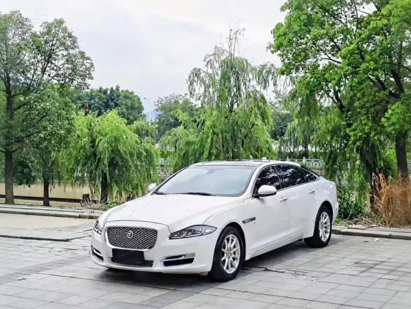Jaguar XJ, 2019