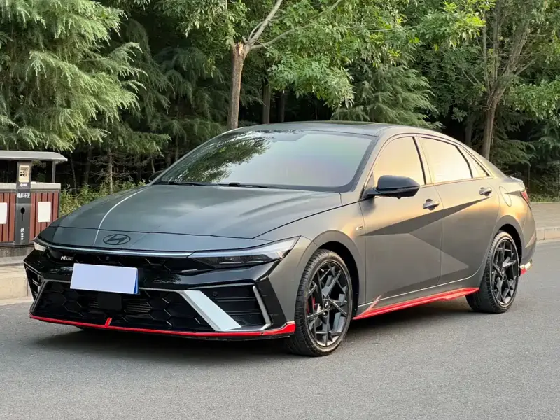 Hyundai Elantra, 2024