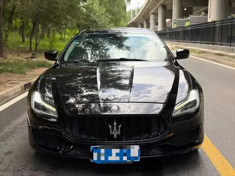 Maserati Quattroporte, 2014