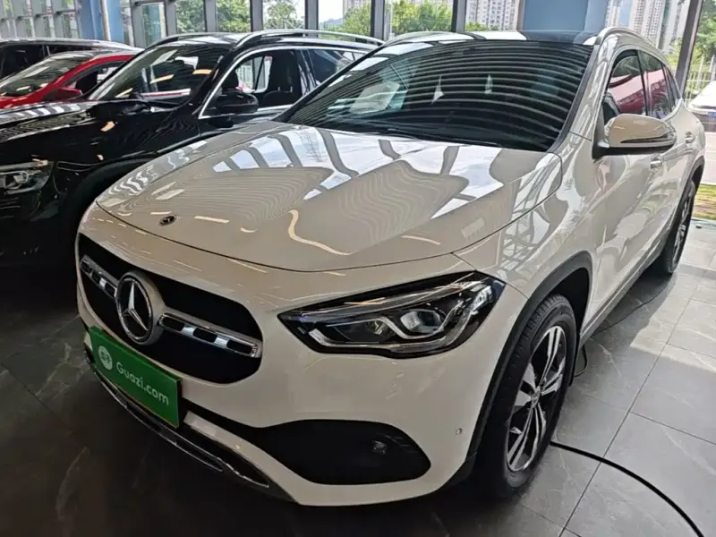 Mercedes-Benz GLA, 2023 — фото 1