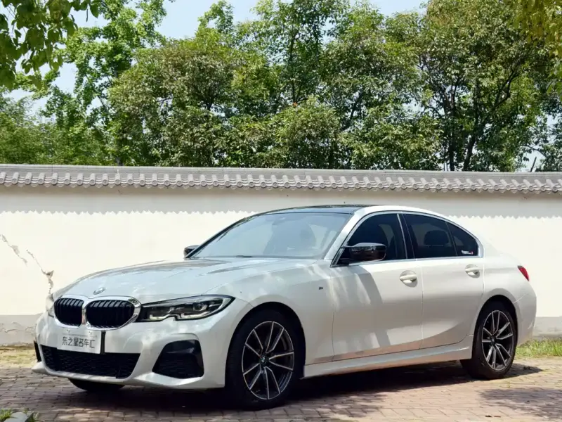 BMW 3 Series, 2020