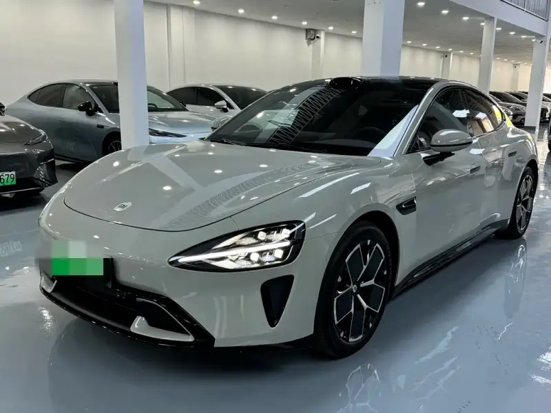 Xiaomi SU7, 2025
