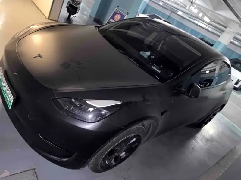 Tesla Model Y, 2022