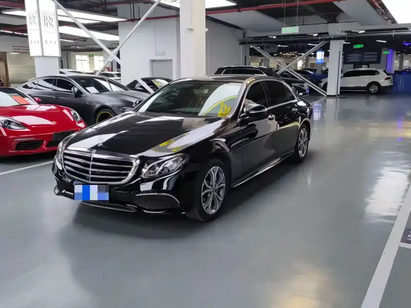 Mercedes-Benz E-Class, 2020 — фото 1