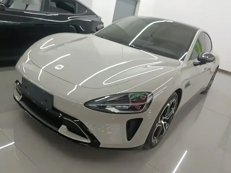 Xiaomi SU7, 2025