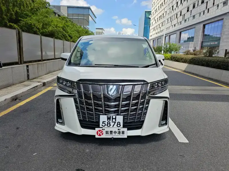Toyota Alphard, 2026