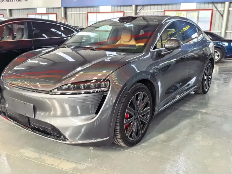 Luxeed Zhijie R7, 2025