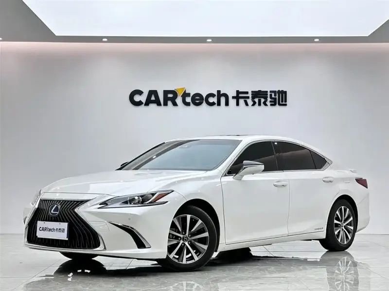Lexus ES, 2021 — фото 1