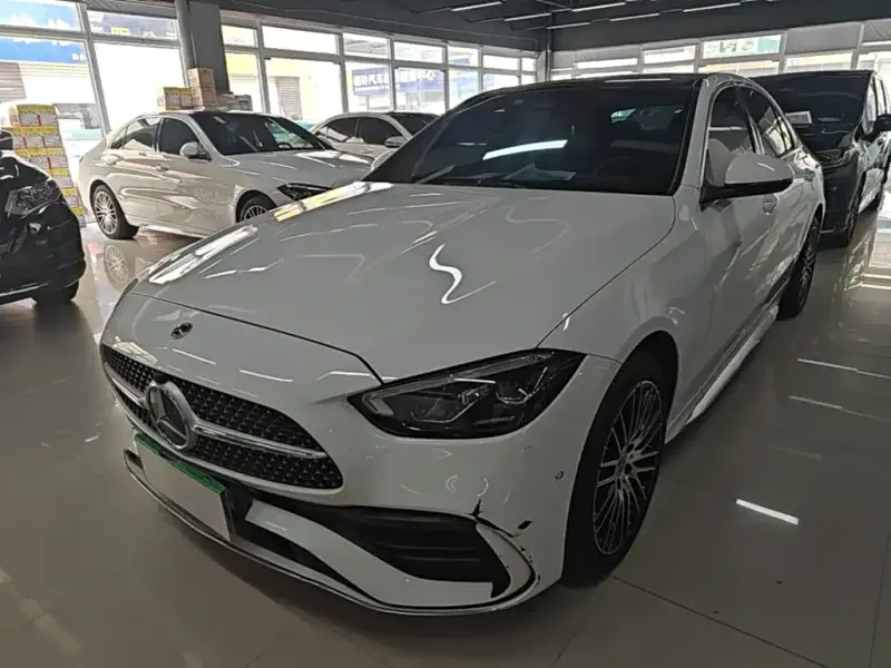 Mercedes-Benz C-Class, 2024