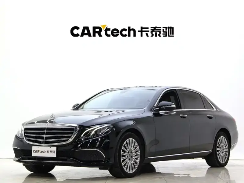 Mercedes-Benz E-Class, 2020 — фото 1