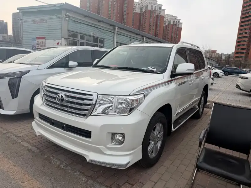 Toyota Land Cruiser, 2015